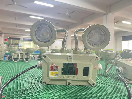 Ánh sáng khẩn cấp chống cháy khu vực 21 với góc chùm CRI Ra 80 và 120°