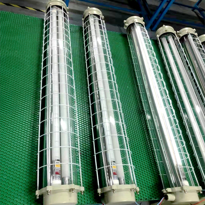50000h Thời gian hoạt động Thời gian hoạt động 120-140° Beam Angle Explosion Proof Fluorescent Light For Dangerous Environments