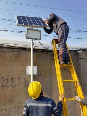 Giải pháp chiếu sáng công nghiệp Đèn chiếu sáng chống nổ pin Davis với CCT Ra ≥80 và nhôm đúc
