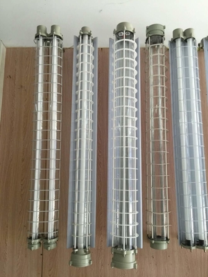 Đèn ống huỳnh quang chống nổ với hợp kim nhôm 18W 36W IP66 Atex Đèn tuyến chống nổ