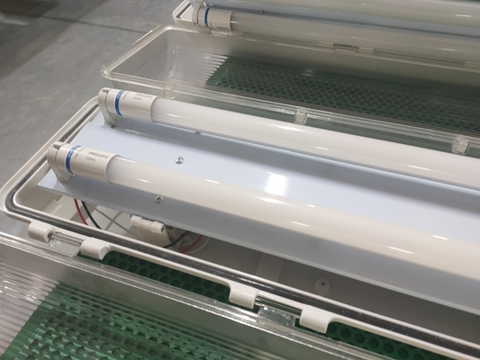 ATEX 1200mm Độ dài 2 * 18w ống kép chống nổ đèn LED tuyến tính