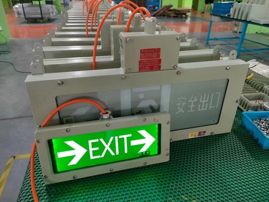 50 000 giờ chống nổ đèn LED cửa ra khẩn cấp với 120 lumen mỗi watt và bảo vệ IP66