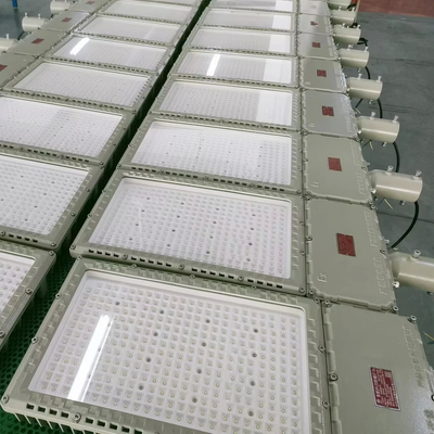 120\u00b0 Đồng nhôm IP66 đèn ống LED với tuổi thọ 50000 giờ cho các khu vực nguy hiểm
