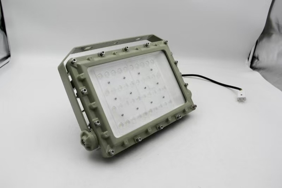 GYD7204 100-240VAC 50-60HZ 250W Đèn đèn LED chống nổ 135lm/W 5700K 5 năm bảo hành