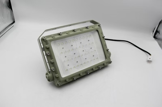 Ngành hóa dầu 135lumen / Watt 150w đèn LED chống nổ cho Khu vực1,2&amp; Khu vực21,22