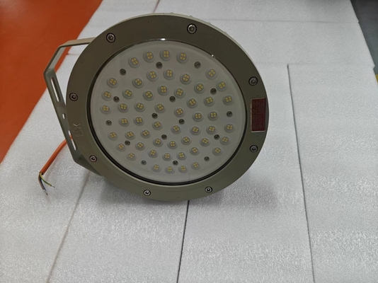 Môi trường khắc nghiệt Chứng minh nổ High Bay trong ngành công nghiệp dầu khí và khai thác mỏ