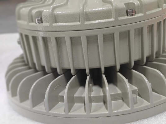 Die Casting Aluminum LED Bay Light với Bracket Mount 50000hrs Thời gian hoạt động