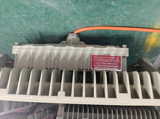 5000K-5700K Đèn đèn LED chống nổ với khoang gắn cao CRI