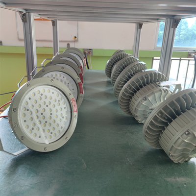 50000 giờ tuổi thọ dài WF2 Đèn vịnh LED chống nổ IP66 cho nhà ga cảng biển ngoài khơi