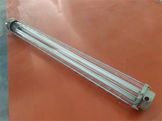 Ống đèn LED đường thẳng 100lm / w IP66 Đối với môi trường ướt Kháng ăn mòn