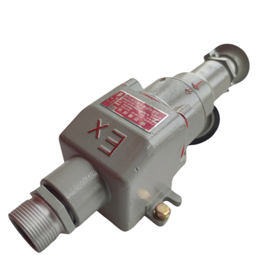 220/380VAC ốc vít và ổ cắm chống nổ cho khí dầu công nghiệp toàn bộ nhựa GRP
