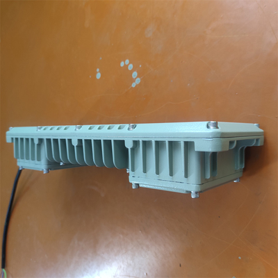 Đèn đèn LED chống nổ RoHS ATEX IECEx cho môi trường khắc nghiệt ánh sáng công nghiệp 200Watt 295V