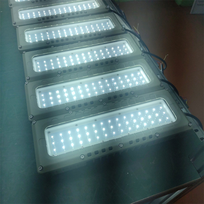 Ánh sáng LED chống cháy Ex d đánh giá 50-90W IP66 WF2 Trần nhà / Cây treo / Phân gắn