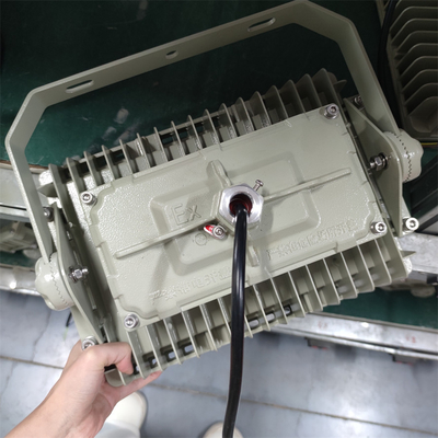 Đèn đèn LED chống cháy trên đất liền ngoài khơi Đèn đèn LED chống cháy trên đất liền