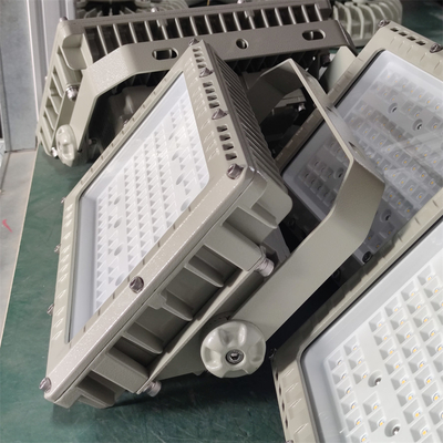 Đèn pha LED chống cháy nổ được chứng nhận ATEX 200W – Giải pháp chiếu sáng chống cháy cho Vùng 1 Dầu khí | Hiệu suất phát quang cao 160lm/W