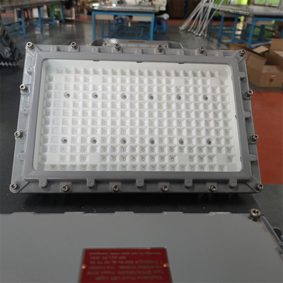 Đèn pha LED chống cháy nổ được chứng nhận ATEX 200W – Giải pháp chiếu sáng chống cháy cho Vùng 1 Dầu khí | Hiệu suất phát quang cao 160lm/W