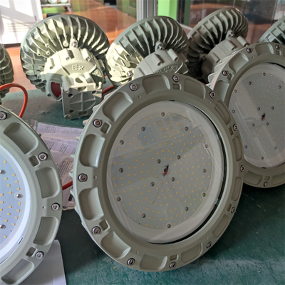 IECEx Đèn đèn LED chống nổ Đèn đèn LED chống cháy bằng hợp kim nhôm WF2 IP66 cho khu vực nguy hiểm 1 200watt