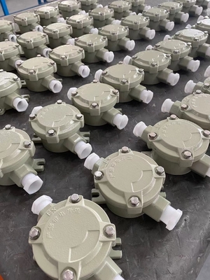 Hộp nối tường bằng hợp kim nhôm với bảo vệ WF2