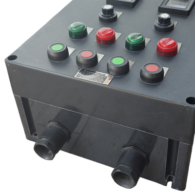 Sân điều khiển chống nổ 220V ATEX được phê duyệt GRP chống ăn mòn IP66 WF2 Cây dựng dọc treo cho môi trường nguy hiểm Khu vực1 Khu vực2