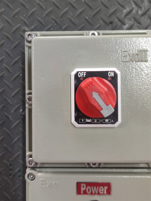 ATEX chống nổ Lsolator Box IP66 chống ăn mòn Aerospace Grade nhôm Để lắp tường Ex D E cho khí biển Môi trường hóa dầu