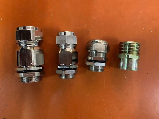 ATEX / Ex Proof Cable Gland với bề mặt bạc cho cáp 6-12mm