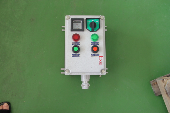 Bảng dán sợi quang chống nổ. IP66 WF2. Hộp phân phối điều khiển năng lượng chống cháy cho thiết bị nặng.