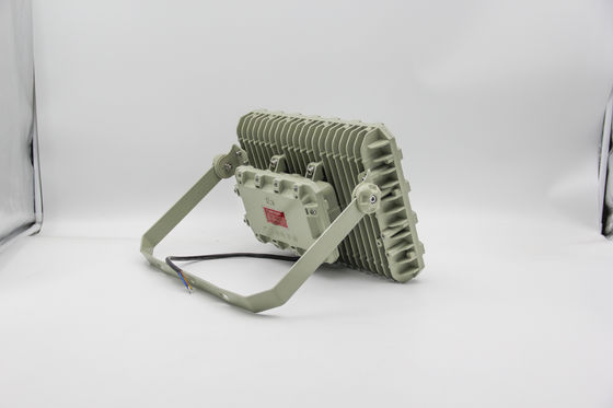 Đèn pha LED chống cháy nổ | Chống cháy, Chống nước, Tiết kiệm năng lượng – Dành cho môi trường nguy hiểm