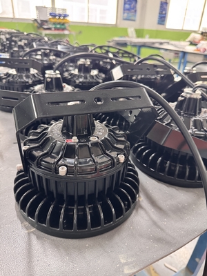 Đèn LED High Bay Chống Cháy Nổ 100W-240W được Chứng nhận ATEX IECEx IP66