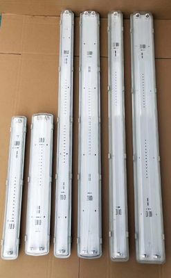 Đèn LED tuyến tính chống cháy nổ 0.6m/1.2m ATEX/IECEx/CNEX bền bỉ, cấp công nghiệp IP66, chiếu sáng cho khu vực nguy hiểm, nhà máy dầu khí, hóa chất, khai thác mỏ, cơ sở hàng hải, thiết kế tiết kiệm năng lượng làm giảm