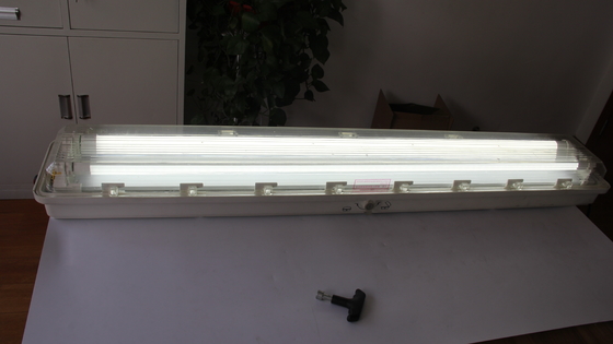 Đèn LED tuyến tính chống cháy nổ ATEX/IECEx/CNEX – Đèn chiếu sáng cấp công nghiệp cho các khu vực nguy hiểm, Tiết kiệm năng lượng, IP66, Tùy chọn công suất & nhiệt độ màu tùy chỉnh