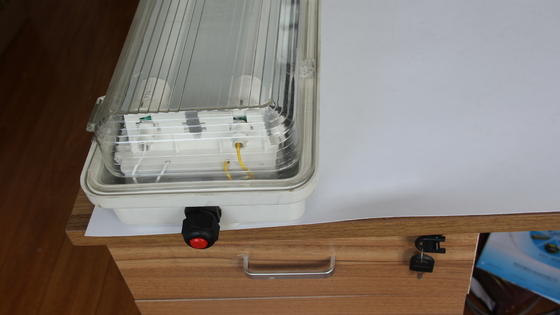 Đèn LED tuyến tính chống cháy nổ ATEX/IECEx/CNEX – Đèn chiếu sáng cấp công nghiệp cho các khu vực nguy hiểm, Tiết kiệm năng lượng, IP66, Tùy chọn công suất & nhiệt độ màu tùy chỉnh