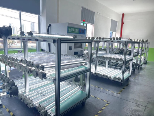 Đối với Môi trường Ẩm ướt Vùng 21 và 22 Chống ăn mòn Ex Db Eb IIC T6 Gb, Ex Tb IIIC T80°C Db Đèn LED tuyến tính chống cháy nổ ATEX bền bỉ 100lm/w IP66