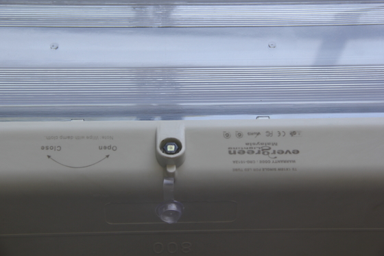 ATEX/IECEx/CNEX Chất cố định LED khu vực nguy hiểm được phê duyệt, được xếp hạng IP66, bảo hành 5 năm, công suất và kích thước có thể tùy chỉnh