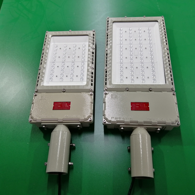 IP66 Độ bảo vệ Địa điểm nguy hiểm nhôm Đèn đèn LED phù hợp với môi trường khắc nghiệt