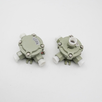 Khu vực ứng dụng Phân khu 1 2 21 22 Ống dẫn linh hoạt chống cháy nổ Thích hợp cho các địa điểm nguy hiểm Dịch vụ tùy chỉnh