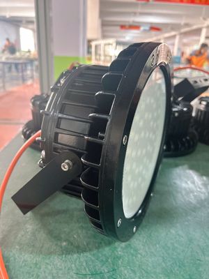 Đèn đèn LED bán chạy nhất 100w 200w Ánh sáng cao với giá nhà máy 120lm / w Nhà sản xuất đèn chống nổ