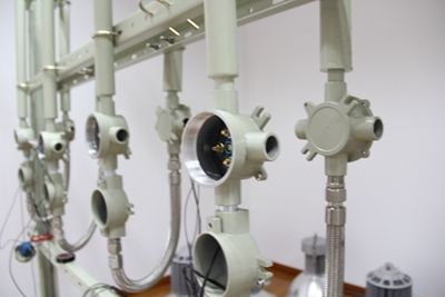 IP66 ốp nhôm đúc chống nổ hộp nối chống cháy hộp dây điện Exd IIB IIC tùy chỉnh