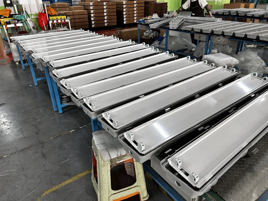 Đèn LED tuyến tính chống cháy nổ cho khu vực nguy hiểm ATEX CE IP66 Công suất 10W 18W 36W có thể thay thế, Đèn chống cháy nổ có pin sạc dự phòng