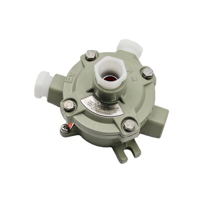 Ống mềm chống cháy nổ tùy chỉnh làm bằng cao su và thép không gỉ, đảm bảo hiệu suất trong khu vực nguy hiểm