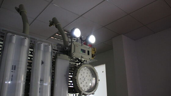 Đèn thoát hiểm LED khẩn cấp bằng hợp kim nhôm, kính cường lực, sạc lại được, 220v, IP66, thời gian chiếu sáng 3 giờ