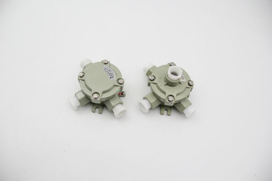 IP66 Cast Aluminum Waterproof 220V/380VAC 1-5Way Explosion Proof Junction Box cho khu vực nguy hiểm công nghiệp kho