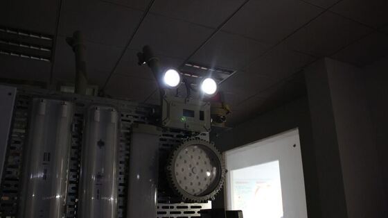 Ánh sáng khẩn cấp chống cháy di động ATEX với 180mins EM Ex D IIB Well Glass Light Tốc độ sạc nhanh