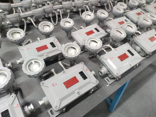 Đèn khẩn cấp chống cháy nổ 180 phút Twin Spot cho Vùng 1/21 Khu vực nguy hiểm được chứng nhận ATEX