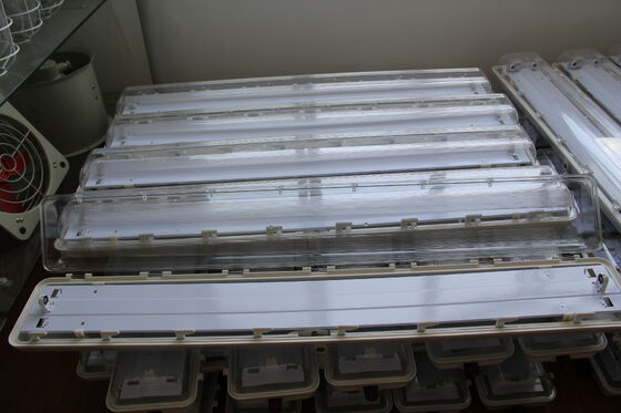 BYS IP66 2*18W Industrial Linear Light Bầu nổ Đèn LED Đèn thẳng Áp dụng Đèn huỳnh quang Atex Đèn huỳnh quang