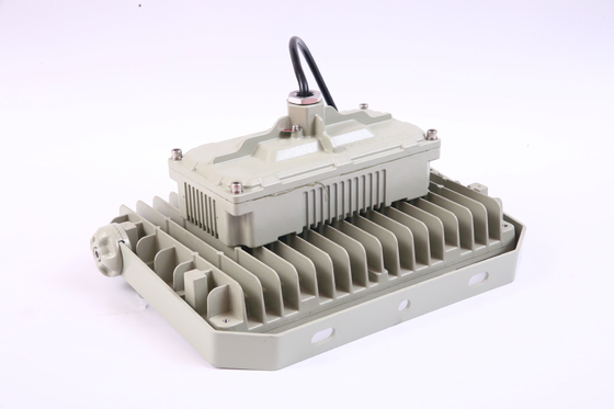 Hiệu quả 135lm / w Với CRI Ra 80 AC100-277V Áo đèn LED chống nổ cho Khu vực 1 2 &amp; Khu vực 21 22
