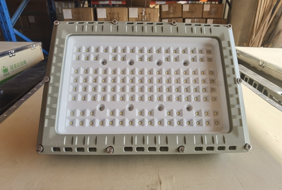 150w Ip66 và 130lumen / Watt đèn LED chống nổ cho Khu vực1,2&amp; Khu vực21,22